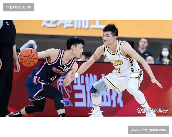 广厦双杀北京登顶积分榜,孙铭徽关键上篮锁定胜局 广厦双杀北京登顶积分榜,孙铭徽关键上篮锁定胜局